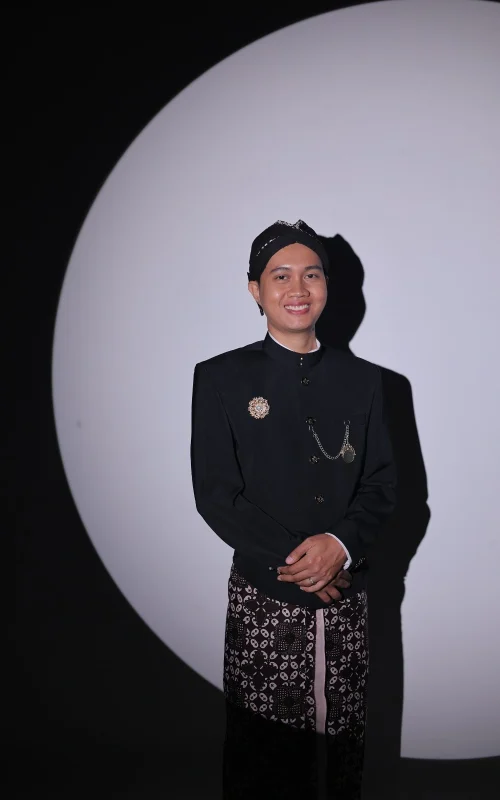 Nia-Agung-8